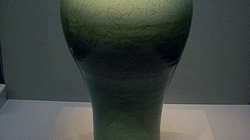Maebyeong Celadon Vase, Goryeo Dynasty
