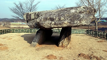 Table Dolmen, Ganghwa, Korea