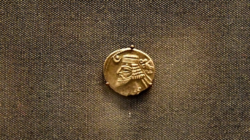 Silver Coin of Farhad IV