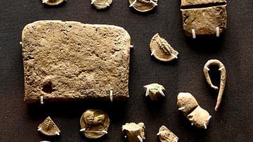 Treasure Hoards in Ancient Literature