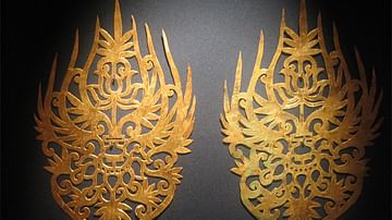 Baekje Gold Crown Ornaments