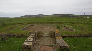 Structure 8, Barnhouse Settlement