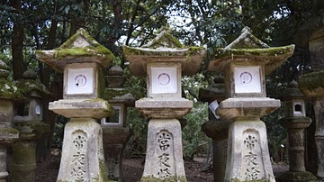 Stone Lanterns, Kasuga Shrine