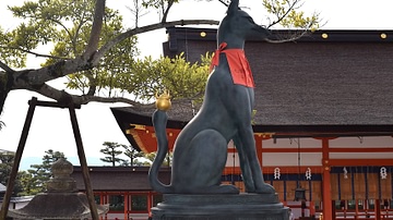 Fox Statue, Fushimi Inari Shrine