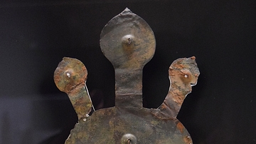 Kofun Period, Gilt Bronze Crown