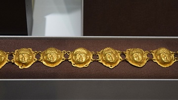 Etruscan Gold Jewelry