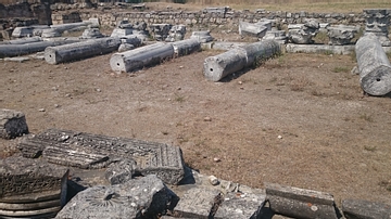 Columns, Amphipolis