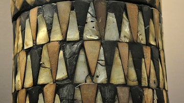 Mosaic Column from the Temple of Ninhursag