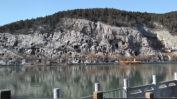 Longmen Grottoes - Mount Longmen