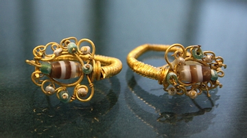 Gold & Glass Paste Earrings, Herakleia