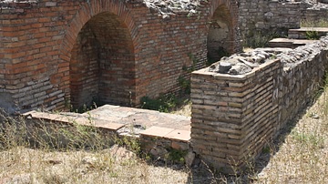 Ovens, Roman Baths, Venusia