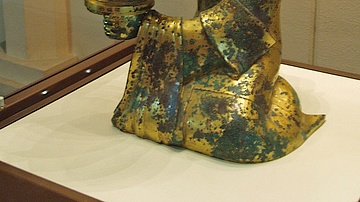 Han Gilt Bronze Lamp