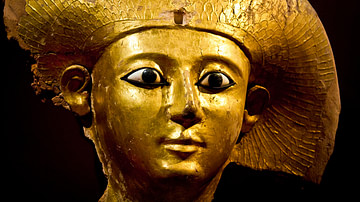 Queen's Coffin Mask