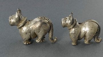 Model Clay Dogs from Nineveh (Illustration) - World History