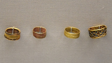 Mesopotamian Finger Rings