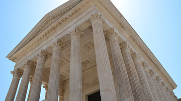 Maison Carrée, Nîmes