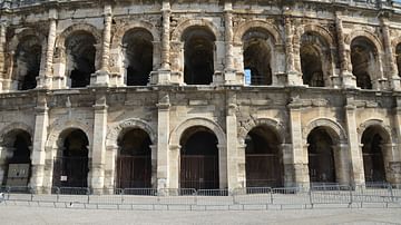Nîmes Amphitheater