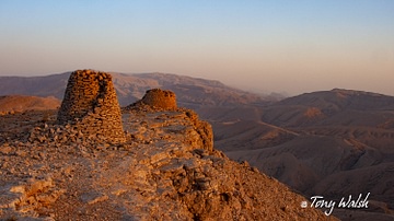 Oman: The Land of Frankincense - Tony Walsh