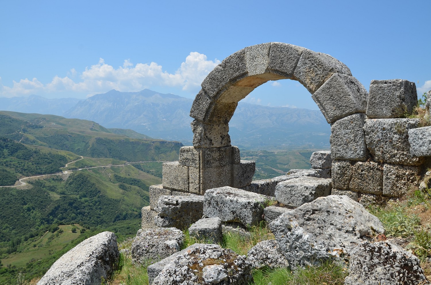 File:Fier, Albania.jpg - Wikimedia Commons