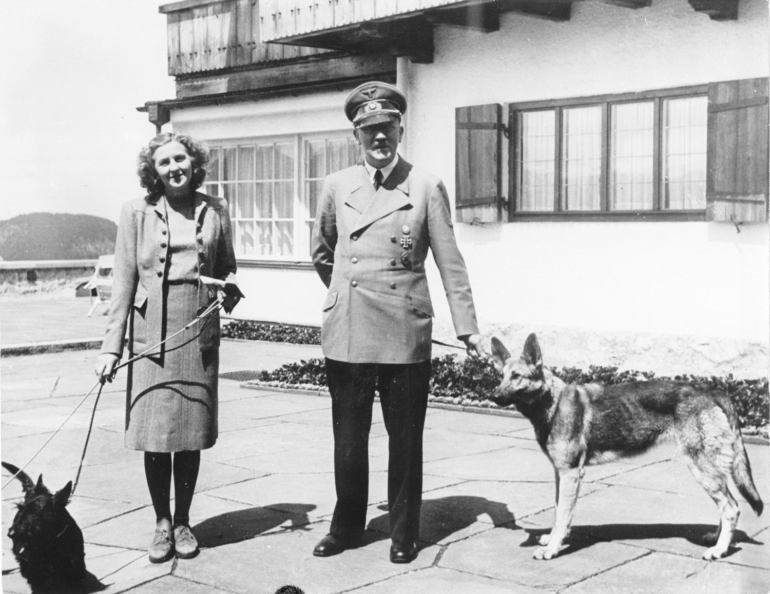 WW2 GERMAN HITLER Olympic Game 1936 Berlin Photo Helmet Eva Braun EUR
