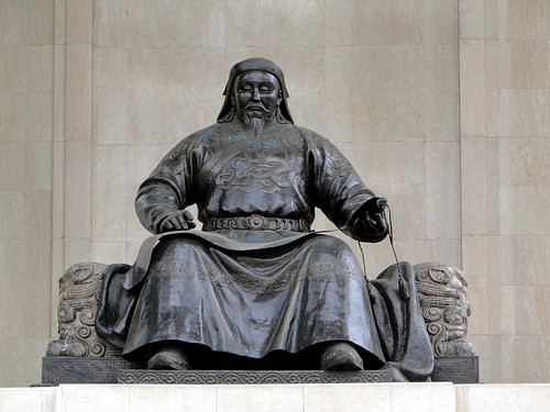Kublai Khan Statue