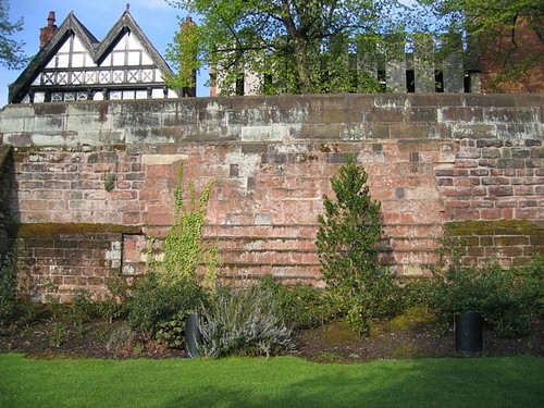 Chester Walls: Civil War Damage