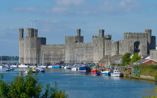 Caernarfon Castle, Wales (by Matt Buck, CC BY-SA)