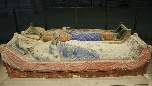 Tomb of Henry II of England & Eleanor of Aquitane