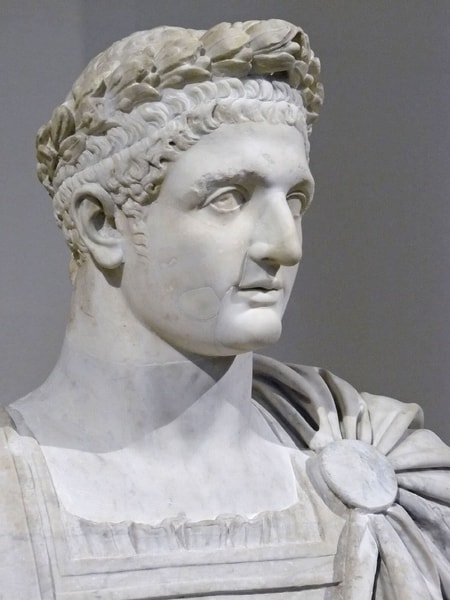 Roma İmparatorluğu 6 Mitolojiler.com Roman Emperor Domitian, Louvre