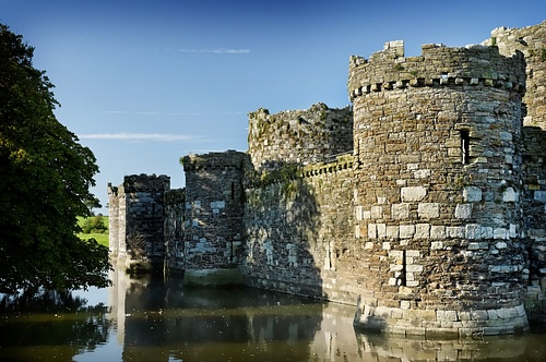 Circuit Wall & Moat, Beaumaris Castle