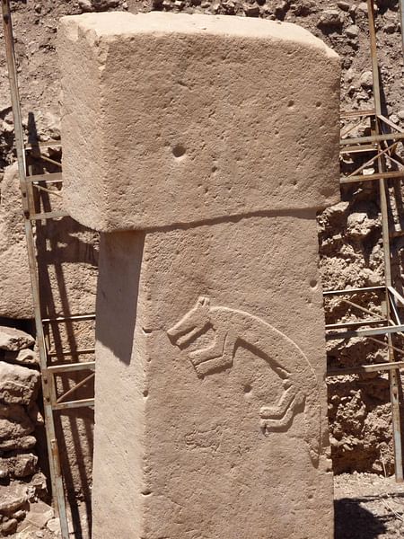 Göbekli Tepe, Pillar with Sculpture of a Fox