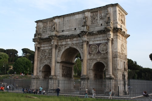 Arc Rome Triumphal Arch: A Roman Exercise in Architectural Vanity - World ...