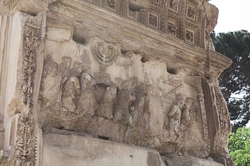 Tesouro do Templo de Salomão, Arco de Tito