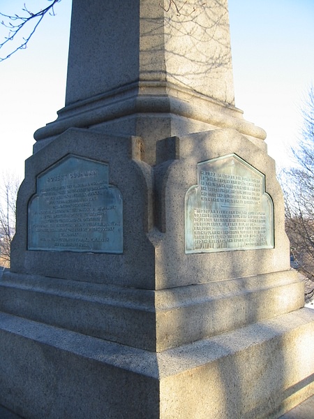 Cushman Monument (by Gerald Azenaro, CC BY-NC-ND)