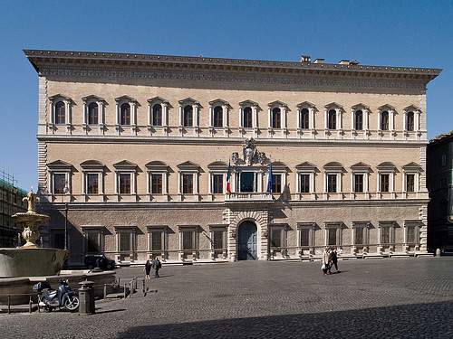 Palazzo Farnese, Rome