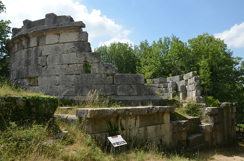 Circular Mausoleum in Carsulae, Italy