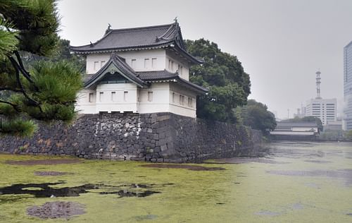 Edo Castle Watchtower (by jpellgen, CC BY-NC-SA)