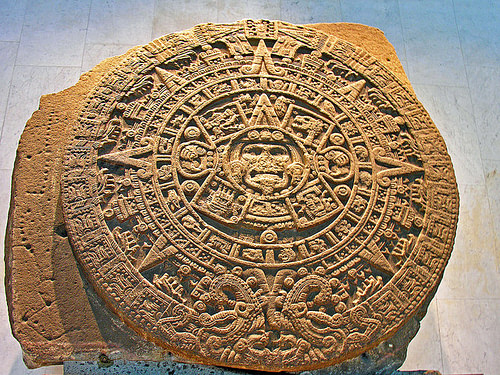 Aztec Sun Stone (by Dennis Jarvis, CC BY-SA)