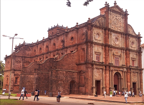 Basilica of Bom Jesus, Goa (by Samuel Abinezer, CC BY-SA)