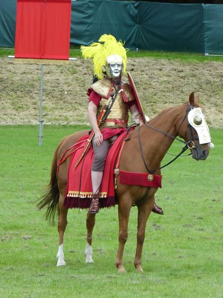 Roman Cavalry Reenactor (by Mike Bishop, CC BY-SA)