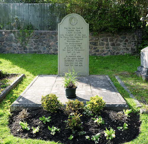Grave of Edward Elgar