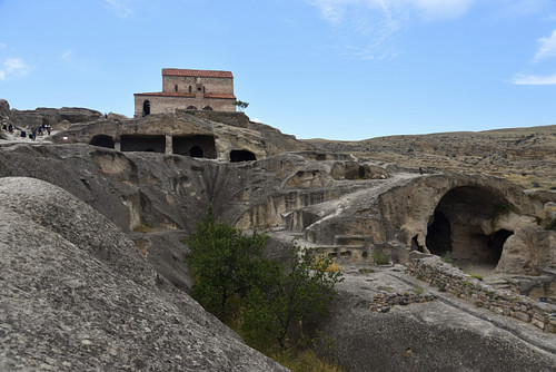 Gürcistan’daki 7 Antik Mekan 18 Mitolojiler.com Uplistsikhe Cave Town, Georgia