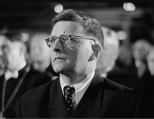 Dmitri Shostakovich, 1950 (by Deutsche Fotothek‎, CC BY-SA)
