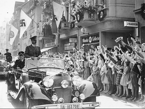 Adulation of Hitler, Bad Godesberg