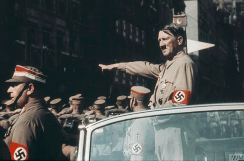 Adolf Hitler - Enciclopédia da História Mundial