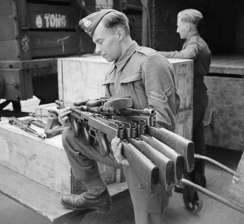 Lend-Lease Machine Guns (by Imperial War Museums, CC BY-NC-SA)
