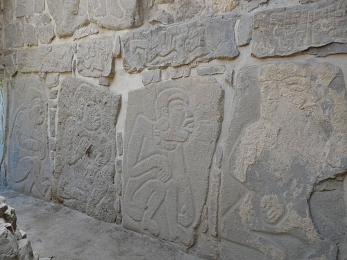 Danzantes, Monte Alban