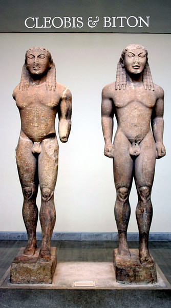 one egyptian influence on archaic greek sculpture was