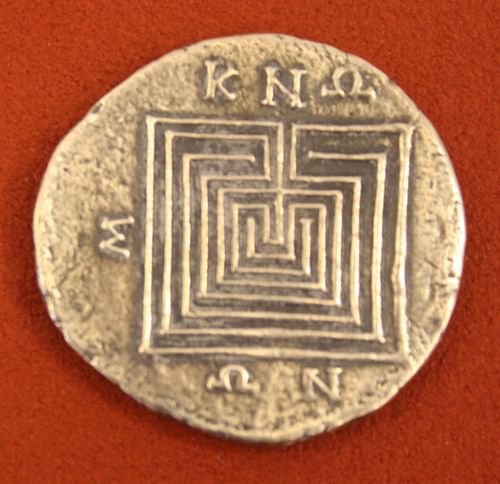 Labyrinth, Knossos Silver Tetradrachm (by Mark Cartwright, CC BY-NC-SA)