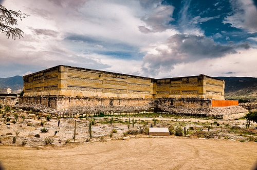 Hall of the Columns, Mitla (by Eduardo Robles Pacheco, CC BY)